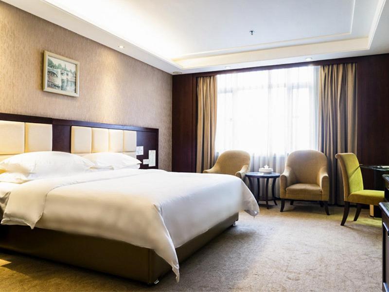 Vienna Hotel Lufeng Peopole Road Kültér fotó