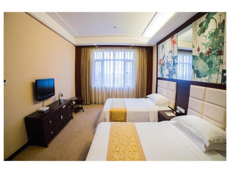 Vienna Hotel Lufeng Peopole Road Kültér fotó